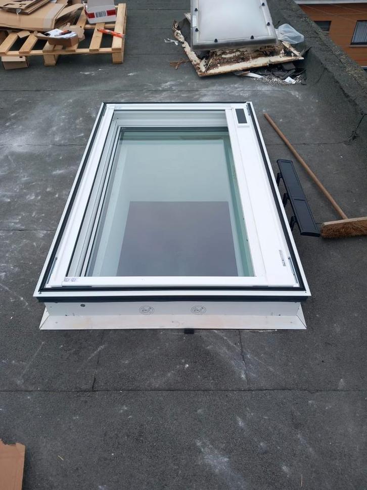 Coupole toitures façade crépis Roofing réparations des fuite, Doe-het-zelf en Bouw, Raamkozijnen en Schuifdeuren, Zo goed als nieuw