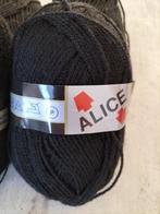 Zwarte wollen bal van Alice (6 ballen)., Ophalen of Verzenden