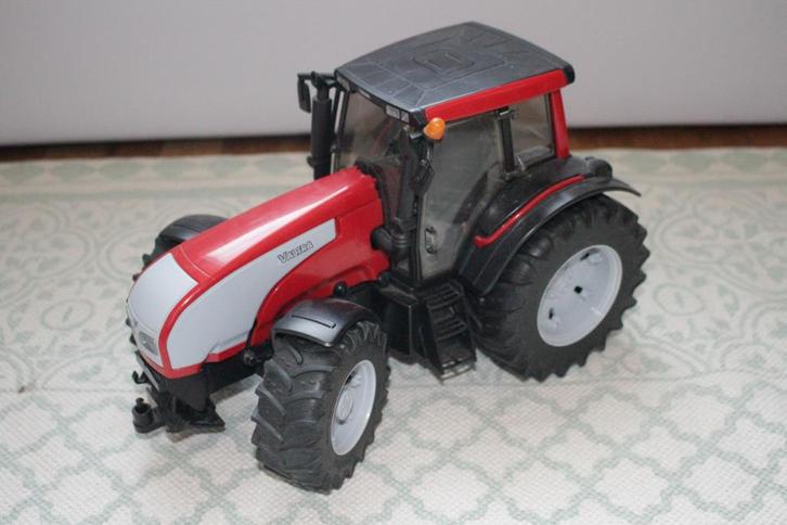 Bruder - tractor Massey Ferguson, Kinderen en Baby's, Speelgoed |Speelgoedvoertuigen, Gebruikt, Ophalen of Verzenden