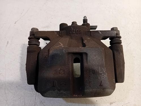 REMKLAUW LINKS VOOR Mazda CX-5 (KE,GH) (01-2011/10-2017), Auto-onderdelen, Remmen en Aandrijving, Mazda, Gebruikt