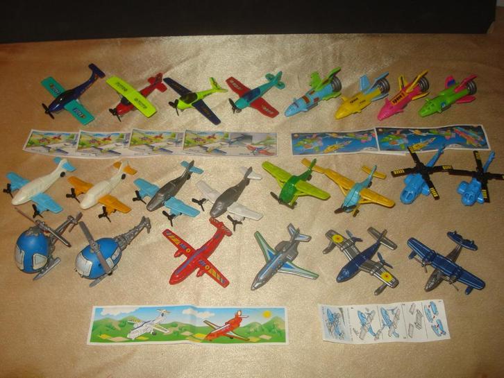 KINDER Lot d'Anciennes Séries Complètes Avions 1990 - 2003, Collections, Œufs à surprise, Comme neuf, Autres types, Enlèvement ou Envoi