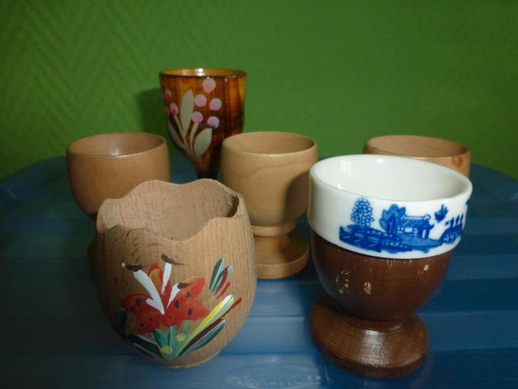 Coquetiers en bois, métal argenté,plastique....., Maison & Meubles, Cuisine | Vaisselle, Neuf, Enlèvement ou Envoi