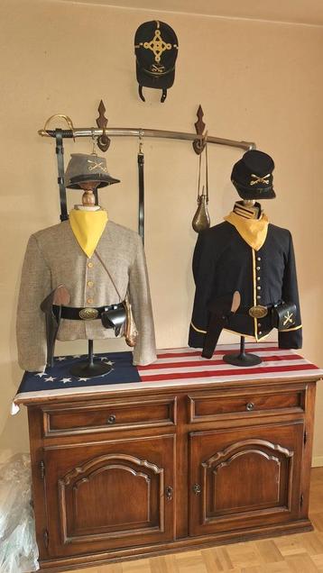 Militaria North and South beschikbaar voor biedingen