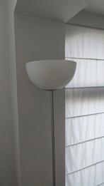 Staande lamp – 1,80m hoog, sterke verlichting, Ophalen, Gebruikt, Glas