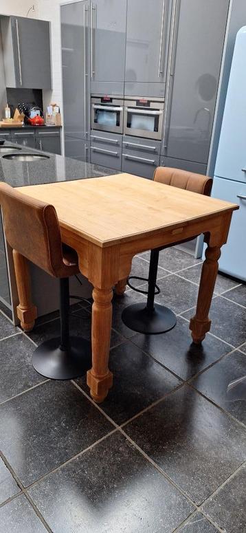 Sta/Bar tafel in Teak beschikbaar voor biedingen