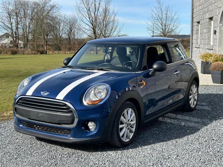 Mini one parfait état 1 an de garantie, Auto's, Mini, Bedrijf, Te koop, One, ABS, Airbags, Airconditioning, Boordcomputer, Elektrische ramen