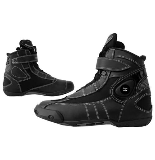 chaussure de moto en cuir nouveau, Motos, Vêtements | Vêtements de moto, Bottes, Neuf, avec ticket, Enlèvement ou Envoi