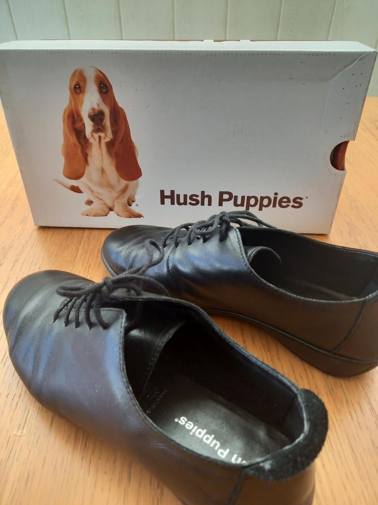 CHAUSSURES DAME T38 HUSH PUPPIES VALEUR 85€ VENDU 15€, Comme neuf