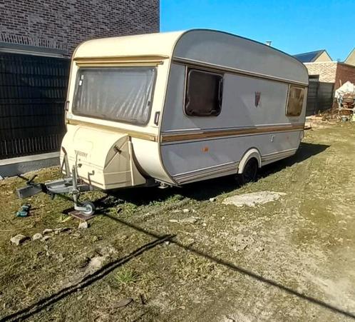 Tabbert comtesse 460 met voortent en zonneluifel, Caravans en Kamperen, Caravans, Particulier, Rondzit, Tabbert, Vast bed, Koelkast