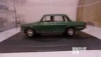SIMCA 1501 "S" avec CHAUFFEUR.IXO 1/43 COMME NEW, Enlèvement ou Envoi, Comme neuf, Voiture, Autres marques