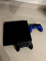 PS4 Slim 500 Go + 2 manettes, 500 GB, Enlèvement, Utilisé, Avec 2 manettes