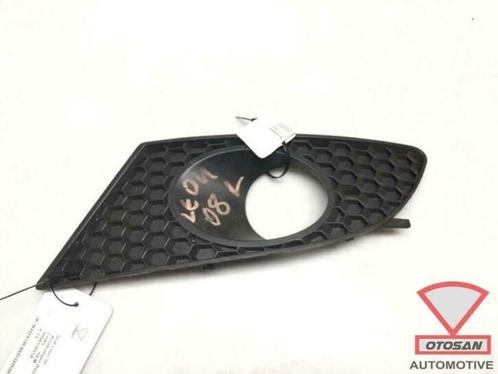 seat leon 2009 voorbumper rooster mistlamp links 1p0853665a, Auto-onderdelen, Carrosserie, Bumper, Seat, Links, Gebruikt