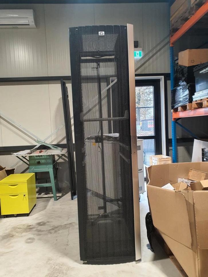 HP 42U Server Rack - Advanced/Intelligent Serie, Computers en Software, Serverkasten, Ophalen