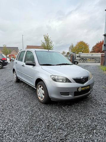 Mazda 2 demio benzine beschikbaar voor biedingen