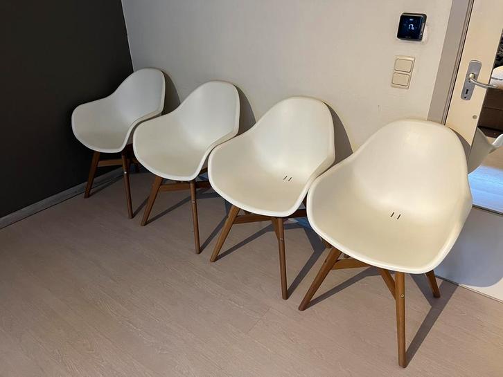 MOET DRINGEND WEG! 4x FANBYN stoelen, Huis en Inrichting, Stoelen, Zo goed als nieuw, Ophalen