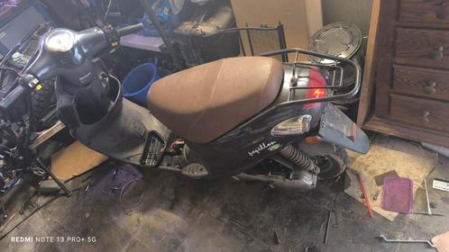Scooter. Merk beeline  model Papillon, Fietsen en Brommers, Scooters | Overige merken, Gebruikt, Tweetakt, Ophalen