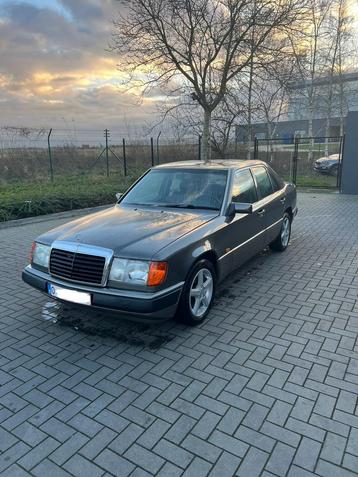 Mercedes w124 300d uit 1989, Auto's, Diesel, Particulier, Te koop