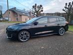 Ford Focus ST lineXmild hyb 155pk/led/dyn led/2j garan/trekh, Auto's, 4 deurs, Zwart, Leder, Hybride Elektrisch/Benzine