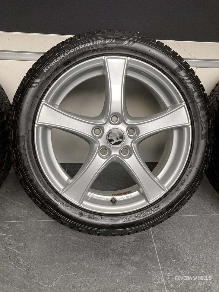 17” Skoda Octavia MK3 sport velgen + winterbanden 5x112, Auto-onderdelen, Banden en Velgen, Banden en Velgen, Winterbanden, 17 inch