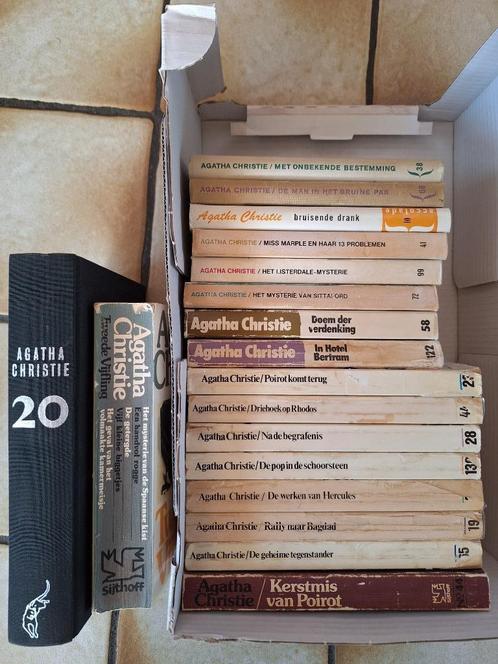 Agatha Christie boeken,  ook 5-lingen, kleine prijs, Boeken, Detectives, Gelezen, Ophalen of Verzenden