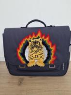 Boekentas Jeune Premier midi, Handtassen en Accessoires, Tassen | Schooltassen, Ophalen, Gebruikt, Blauw, Aktetas of Boekentas