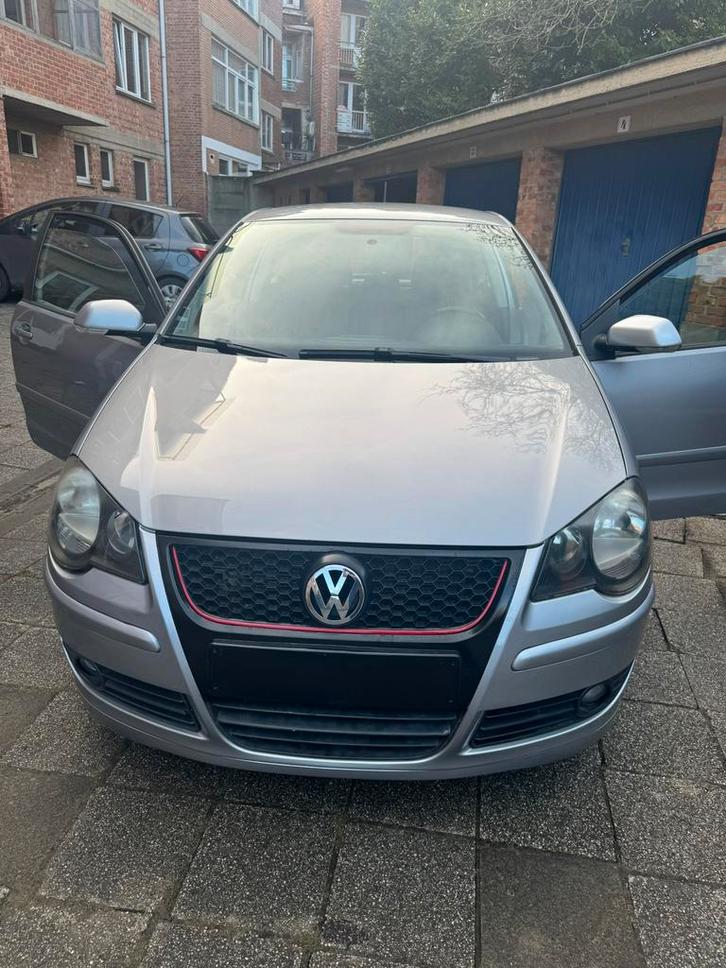 Volkswagen polo, Autos, Volkswagen, Entreprise, Polo, Essence, Euro 4, Coupé, 3 portes, Boîte manuelle, Argent ou Gris, Enlèvement