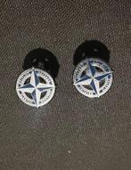 Boutons de manchette Collège de défense de l'OTAN - original, Enlèvement ou Envoi, Autres, Autres types