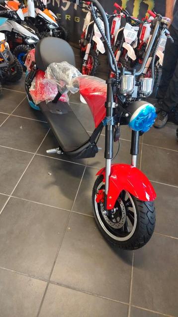 CP-4 elektrische scooter — Nieuw — 1500W tot 3000W beschikbaar voor biedingen