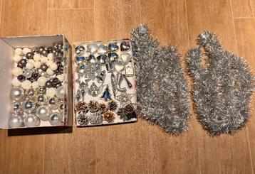 lot kerstdecoratie kerstballen, slinger zilver + wit + brons beschikbaar voor biedingen