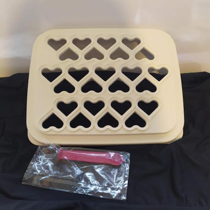 Ravissimo hearts Tupperware, Huis en Inrichting, Keuken | Tupperware, Nieuw, Bak of Kom, Wit, Ophalen of Verzenden