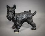 Sculpture chien cale-porte en fonte de 18 cm de long, Verzamelen, Dierenverzamelingen, Ophalen, Gebruikt, Hond of Kat, Beeldje of Figuurtje