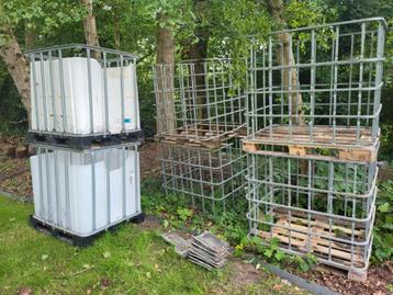 meerdere ibc kooien te koop beschikbaar voor biedingen