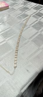 Halsketting, Ophalen, Met kristal, Nieuw, Grijs