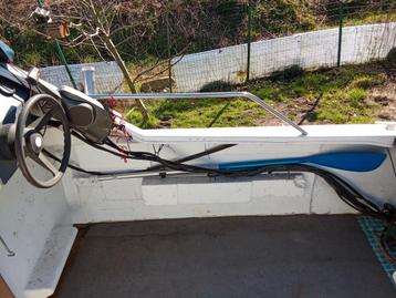 Familyfour shetland. 5 reddingsvesten, noodmotor 5pk, Fish F, Watersport en Boten, Ophalen, Gebruikt, 30 tot 50 pk, Tot 6 meter