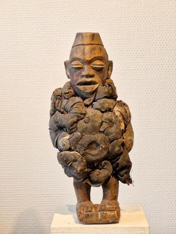 Bacongo fetish beschikbaar voor biedingen