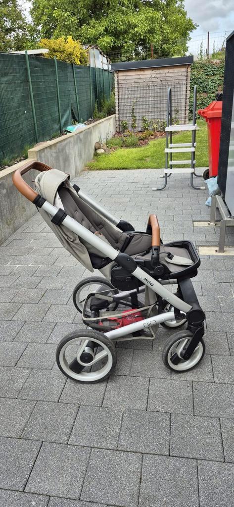 Mutsy Nio kinderwagen met draagmand, voetenzak, parasol,..., Enfants & Bébés, Poussettes & Combinaisons, Poussette, Maxi-Cosi