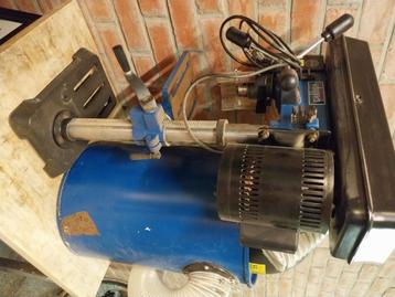 Kolomboormachine beschikbaar voor biedingen