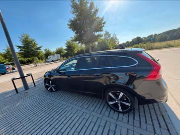 Volvo v60 R design, Achat, Attache-remorque, Carnet d'entretien, V60