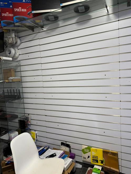 Panneaux rainurés (panneaux muraux rainurés), Doe-het-zelf en Bouw, Platen en Panelen, Zo goed als nieuw, Ophalen