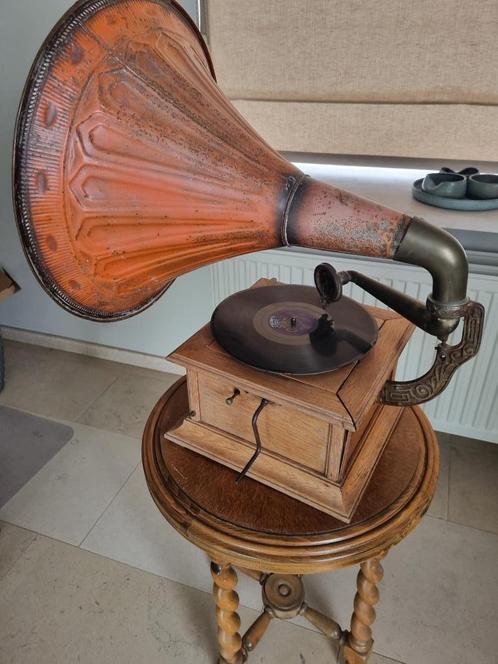 Antieke Pathé trechtergrammofoon ca.1915 + 200 platen, Antiek en Kunst, Antiek | Tv's en Audio, Ophalen