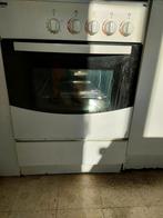 Zanussi fornuis amper gebruikt, Ophalen, Zo goed als nieuw