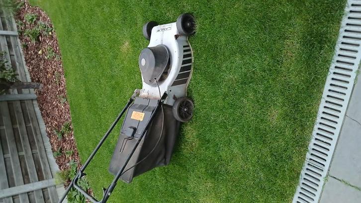 Elektrische grasmaaier te koop – Merk Laser, maaibreedte 45c, Tuin en Terras, Grasmaaiers, Elektrische grasmaaier, Ophalen