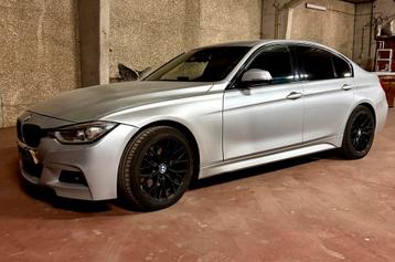 BMW 3 Serie 330D 2013 (alleen export), Autos, Cuir, Achat, 1800 kg, Noir