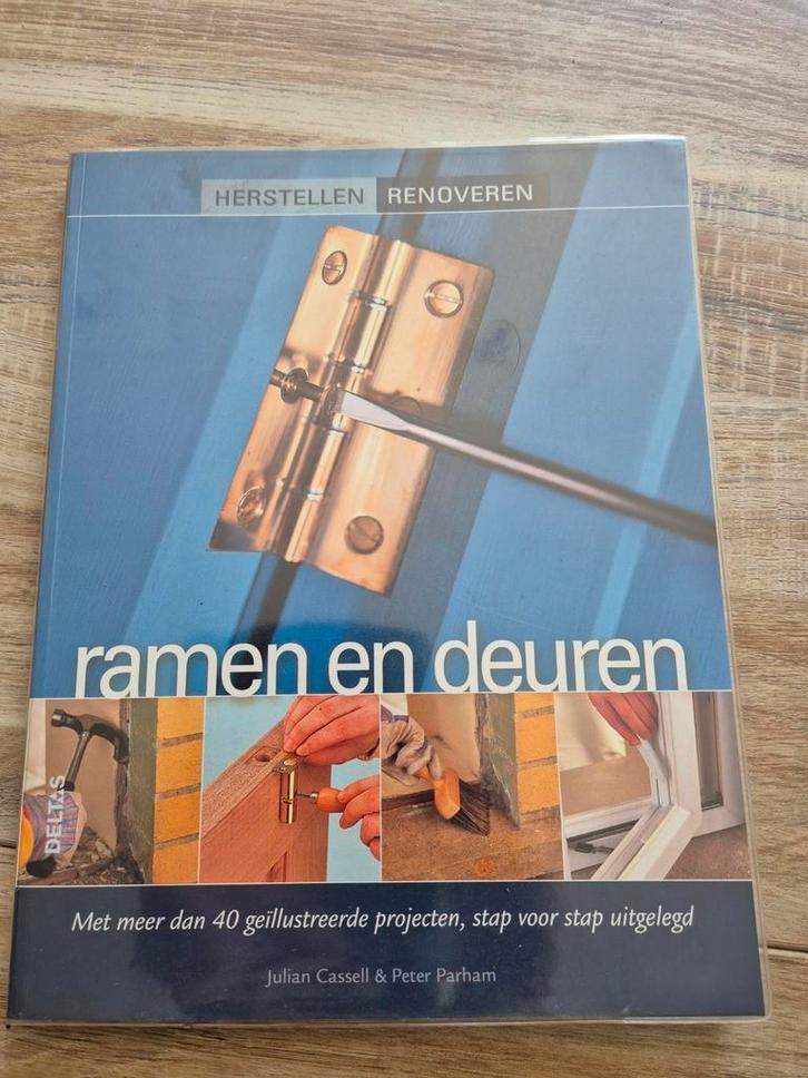 J. Cassell - Ramen en deuren, Livres, Loisirs & Temps libre, Comme neuf, Enlèvement