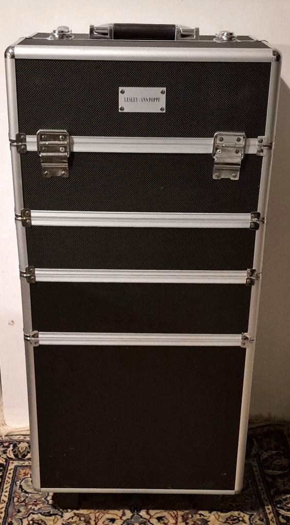 make up koffer Cosmetische Koffer Sieraden Beauty Case, Handtassen en Accessoires, Uiterlijk | Cosmetica en Make-up, Gebruikt