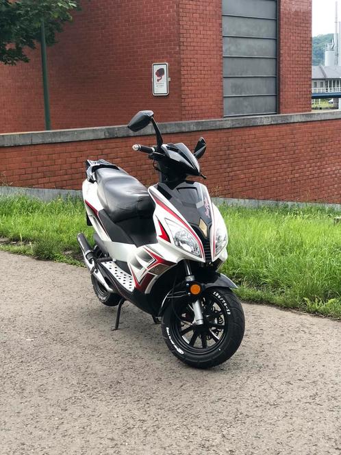 Scooter klasse A reparatiedans, regio van kurk, Fietsen en Brommers, Scooters | SYM, Elektrisch, Ophalen
