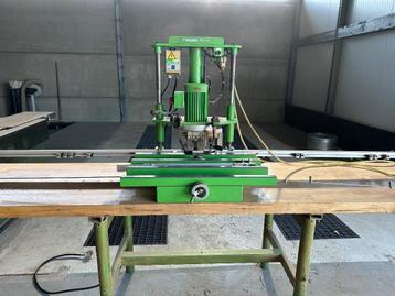 GRASS BBR montage- en gatboormachine beschikbaar voor biedingen