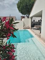 Villa clôturée sud de la France climatisée piscine chauffée, Languedoc-Roussillon, Stad, In bos, Tuin