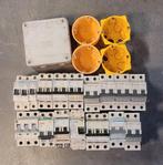 Automatische zekeringen 16Amp en 20Amp + 1 diff zie foto's, Ophalen, Gebruikt, Overige typen