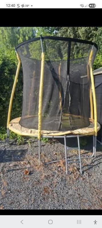 Trampoline  beschikbaar voor biedingen